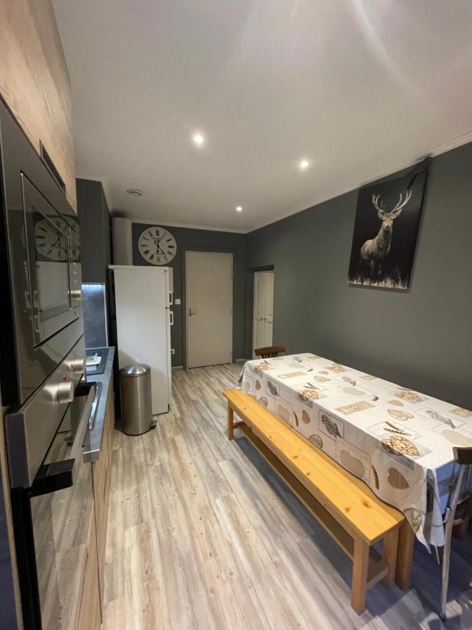 מוטייה La Montagnette L Ours T1 Maison En Travaux De 10H A 17H מראה חיצוני תמונה